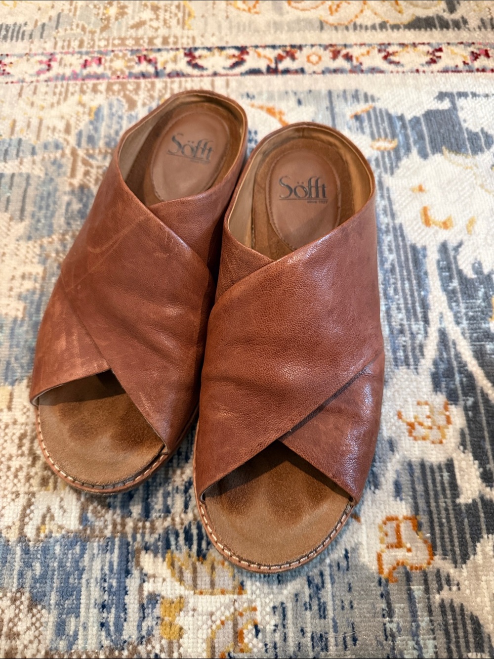 Söfft Brown Leather Crisscross Slide Sandals